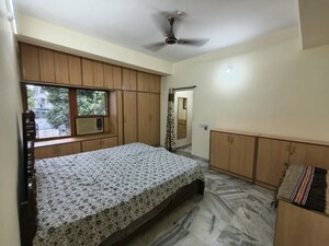 Bedroom in 2 BHK Apartment at Sri Venkatramana Apartment, Somajiguda – for Rent