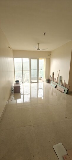 3 BHK Apartment For Rent in Sheth Zuri