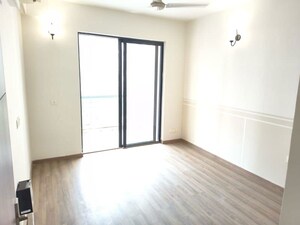 2 BHK Apartment For Sale in Godrej Oasis, Sector 88a