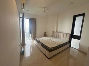 4 BHK Apartment For Rent in Lodha The Park, Worli