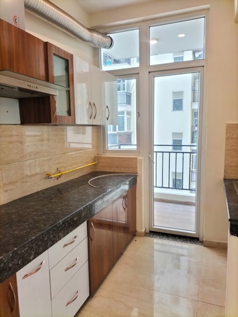 Kitchen, omaxe-the-palace 3 Bedroom 1550 Sq.Ft. Apartment In Gomti Nagar Lucknow 10664223