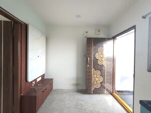 Room in 1 BHK Apartment at Golden Tulip Kondapur, Kondapur – for Rent