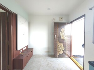 Room in 1 BHK Apartment at Golden Tulip Kondapur, Kondapur – for Rent