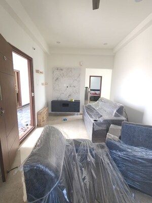 2 BHK Apartment For Rent in Golden Tulip Kondapur, Kondapur