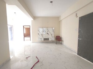 Room in 2 BHK Apartment at Golden Tulip Kondapur, Kondapur – for Rent