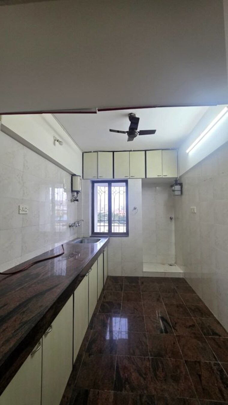 Kitchen, triveni-vasant-vihar-chs 2 Bedroom 850 Sq.Ft. Apartment In Vasant Vihar Thane 10664257