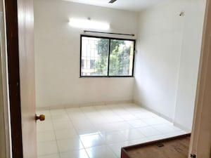 Room in 1 BHK Apartment at Satish Bora Crystal Heights, Wakad – for Rent