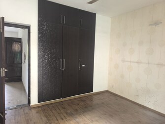 3 BHK +  1600 Sq.Ft. Apartment in Omaxe Heights