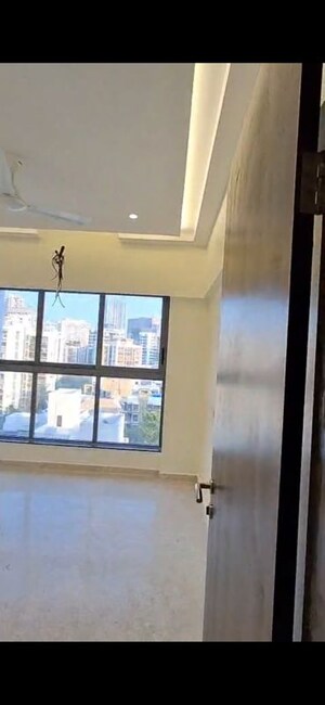 Room in 3 BHK Apartment at Sheth 72 West, Andheri West – for Rent