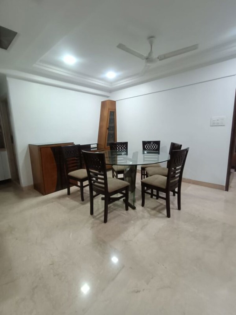 Gym, andheri west Pg For Girls In Andheri West 10664329