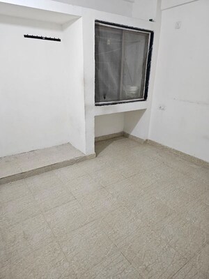 Room in 1 BHK Apartment at CIDCO Sector 10 Ghansoli CHS, Sector 10 Ghansoli – for Rent