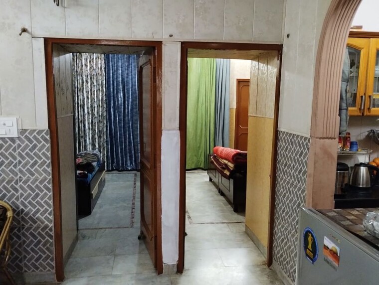 Bedroom, prem-satyam-swastik-apartment 3 Bedroom 120 Sq.Yd. Independent House In Patiala Road Zirakpur 10664379