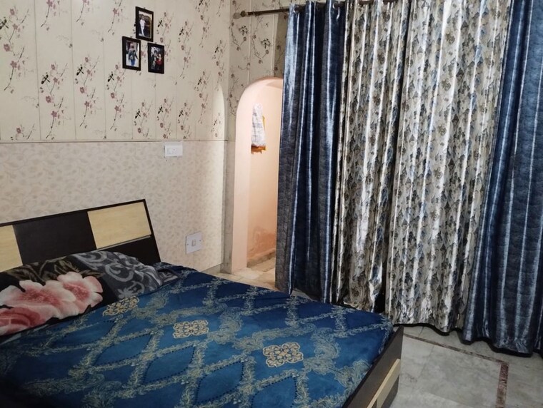 Bedroom, prem-satyam-swastik-apartment 3 Bedroom 120 Sq.Yd. Independent House In Patiala Road Zirakpur 10664379