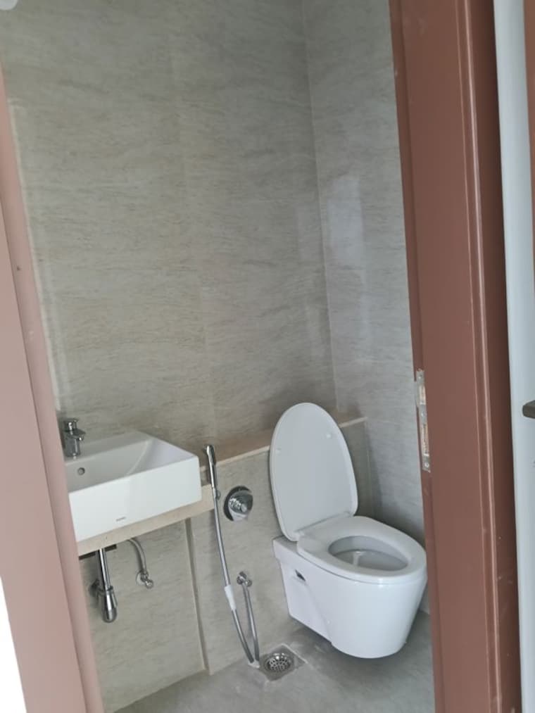 Bathroom, sheth-auris-serenity-tower-3 2 Bedroom 805 Sq.Ft. Apartment In Malad West Mumbai 10664390