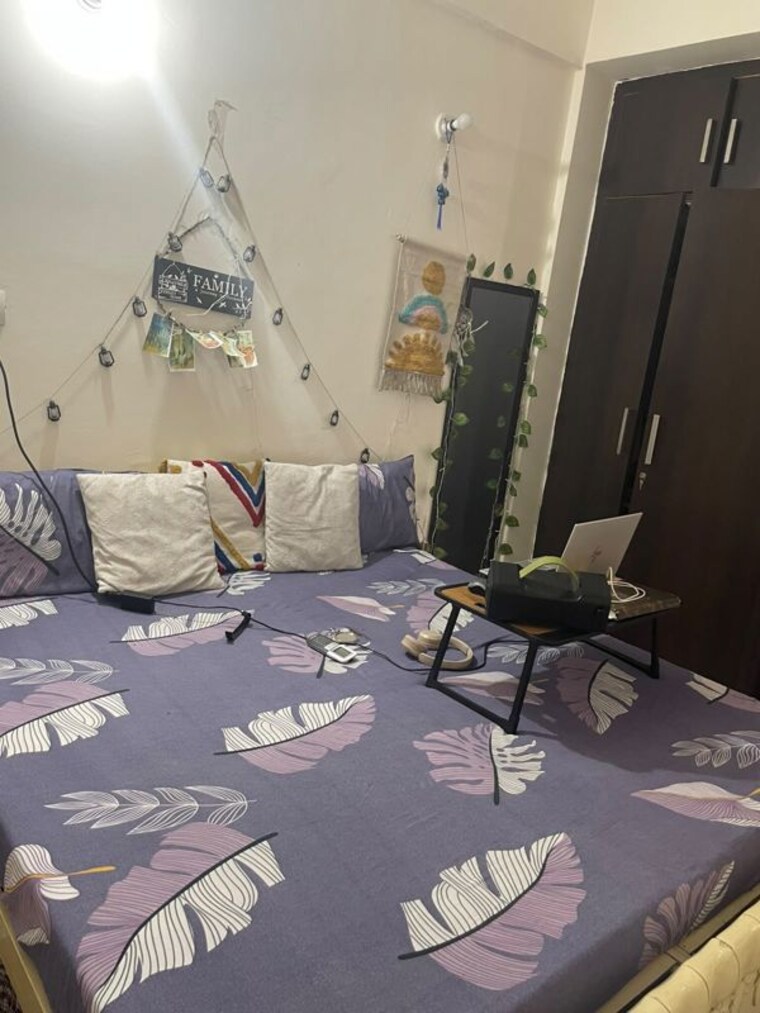 Team Area, uninav-heights-phase-i 3 Bedroom 1235 Sq.Ft. Apartment In Raj Nagar Extension Ghaziabad 10664397