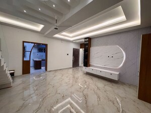 Room in 3 BHK Apartment at Rajapushpa Provincia, Narsingi – for Sale