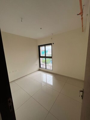 Room in 2 BHK Apartment at Chandak 34 Park Estate, Goregaon West – for Rent