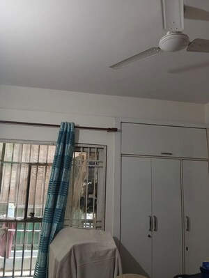 Furnished Amenities in 2 BHK Apartment at Sare Springview Floors, Lal Kuan – for Rent