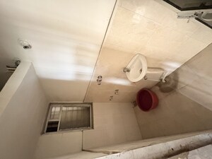 Bathroom in 1 BHK Apartment at Panch Pakhadi – for Rent