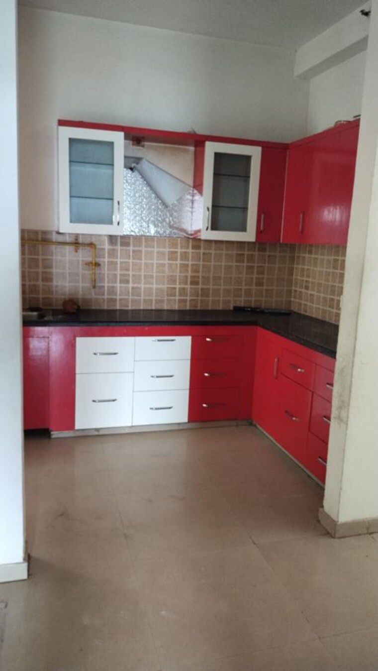 Kitchen, mahagun-mywoods 2.5 Bedroom 1290 Sq.Ft. Apartment In Sector 16c Greater Noida Greater Noida 10664510