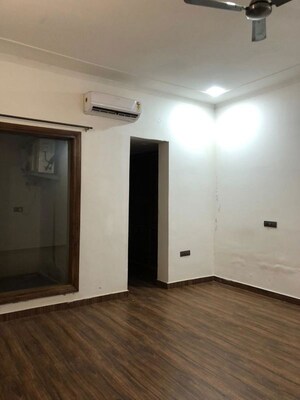 Room in 3 BHK Independent House at GMADA Eco City, North Mullanpur – for Rent