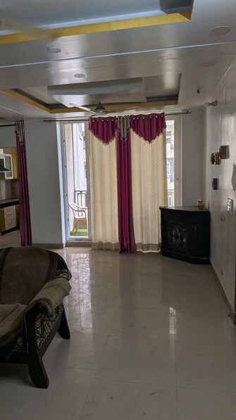 3 BHK 1705 Sq.Ft. Apartment in Unitech Horizon