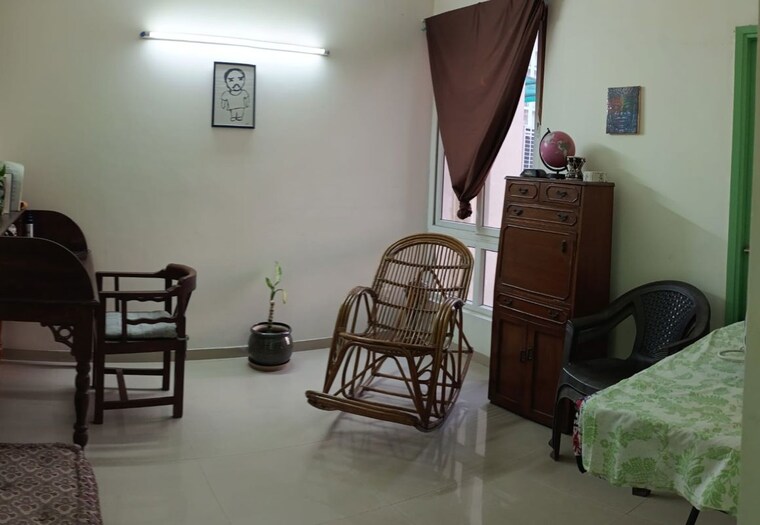 Room, emaar-mgf-emerald-hills 4 Bedroom 1750 Sq.Ft. Builder Floor In Sector 65 Gurgaon 10664541