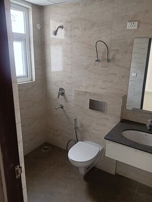 Bathroom in 4 BHK Apartment at Ambika Florence Park, North Mullanpur – for Rent