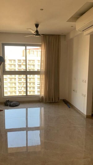 2 BHK Apartment For Sale in Sethia Kalpavruksh Heights, Kandivali West