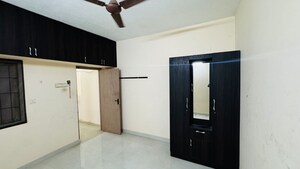 Room in 3 BHK Apartment at RR Madipakkam, Madipakkam – for Rent