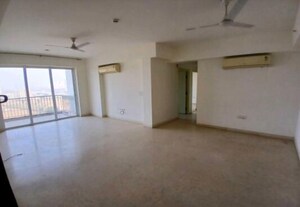 3 BHK Apartment For Rent in DLF Regal Gardens, Sector 90