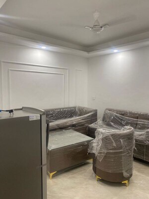 Team Area in 1 BHK Builder Floor at Freedom Fighters Enclave – for Rent