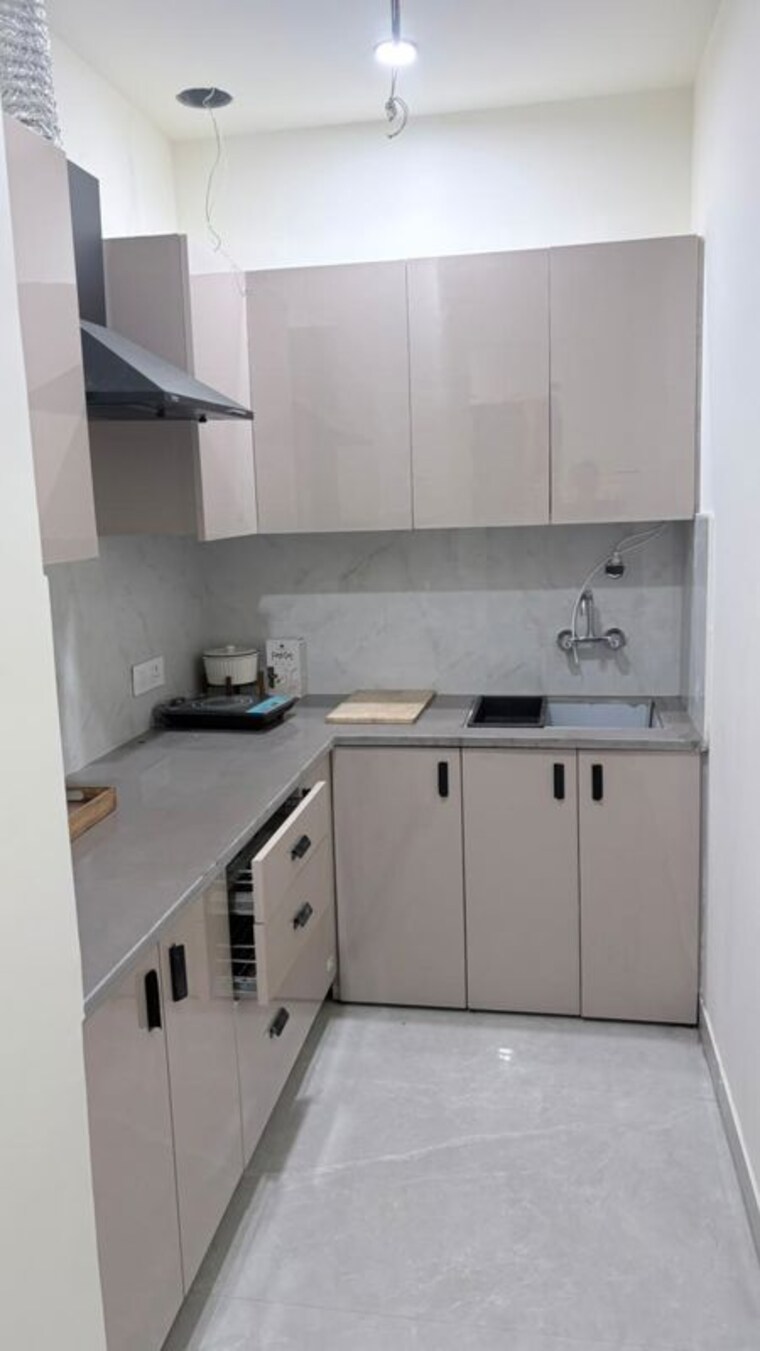 Kitchen, sushant lok ii 1 Bedroom 450 Sq.Ft. Builder Floor In Sushant Lok ii Gurgaon 10664589