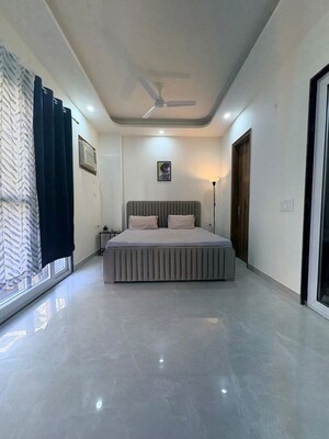 1 BHK Builder Floor For Rent in Sushant Lok ii
