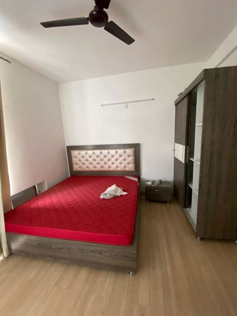 Bedroom, dlf-central-square 3 Bedroom 1900 Sq.Ft. Apartment In North Mullanpur Chandigarh 10662928
