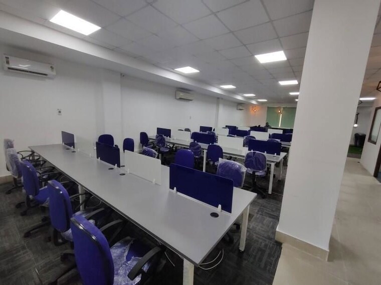 undefined, vijay nagar Commercial Office Space 1040 Sq.Ft. In Vijay Nagar Indore 10664633