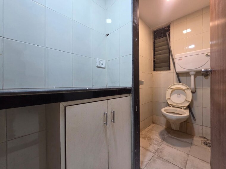 Bathroom, royal-palms Commercial Office Space 800 Sq.Ft. In Goregaon East Mumbai 10664624