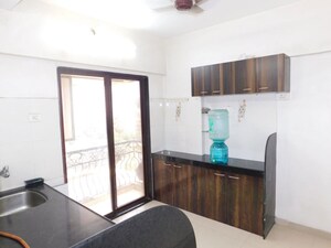 Kitchen in 2.5 BHK Apartment at Prime Rose Apartment Andheri West, Andheri West – for Rent