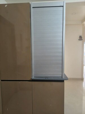 Room in 2.5 BHK Apartment at Raghuram The Vue Residences, Puppalaguda – for Rent