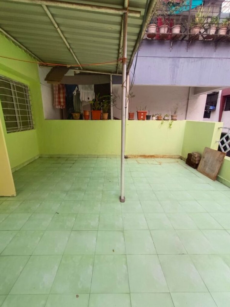  Parking, kute-vrundavan-society 2 Bedroom 1000 Sq.Ft. Apartment In Akurdi Pune 10664661