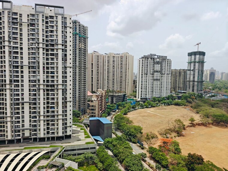 Exterior View, godrej-emerald 3 Bedroom 908 Sq.Ft. Apartment In Ghodbunder Road Thane 10664662