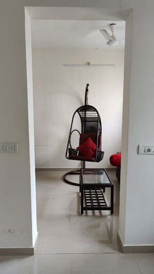 Furnished Amenities in 1 BHK Apartment at Satellite Garden, Goregaon East – for Rent