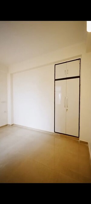 Room in 3 BHK Apartment at High End Paradise II, Raj Nagar Extension – for Sale