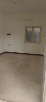 2 BHK +  1200 Sq.Ft. Builder Floor in Jeevan Bima Nagar