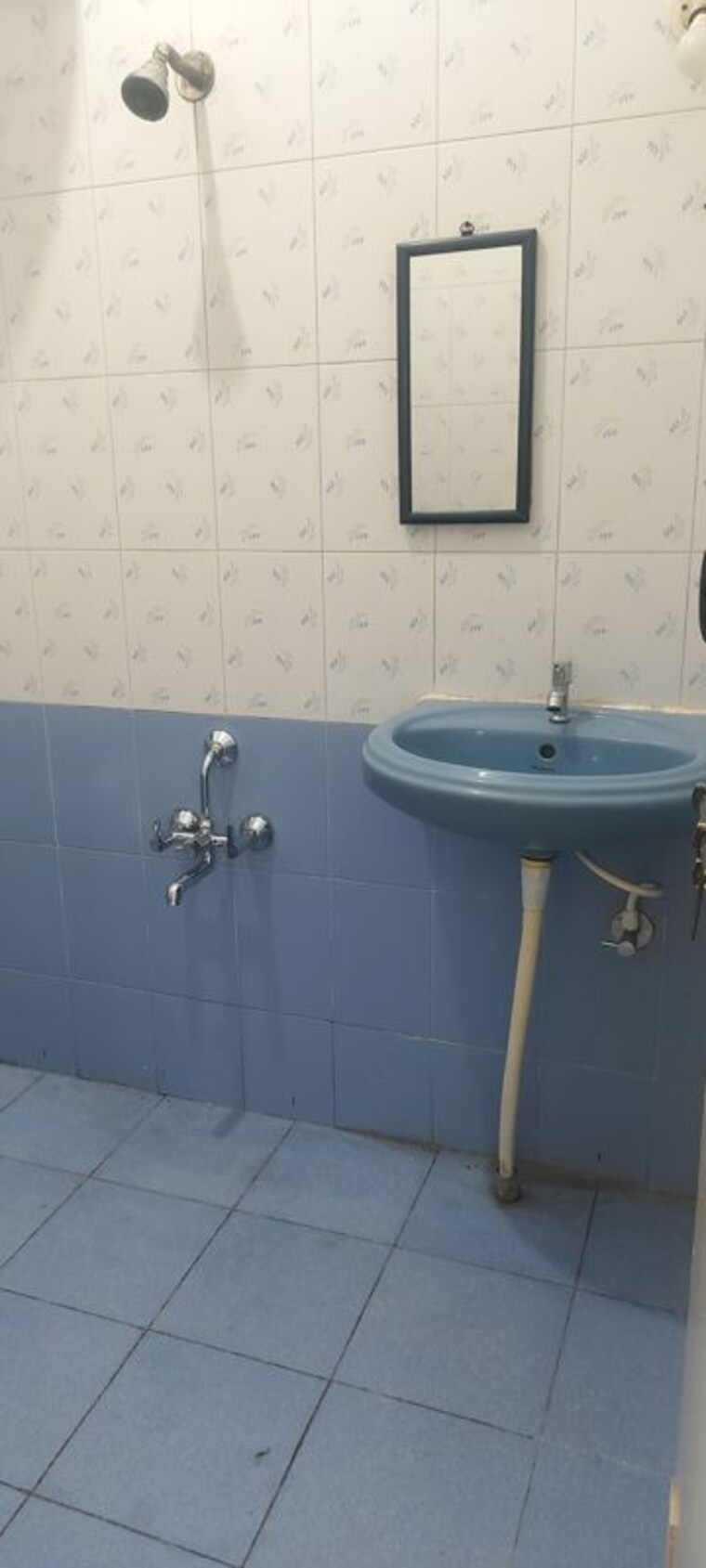 Bathroom, jeevan bima nagar 2 Bedroom 1200 Sq.Ft. Builder Floor In Jeevan Bima Nagar Bangalore 10664776