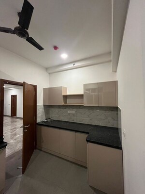Kitchen in 3.5 BHK Apartment at Prestige Fairfield, Rmv 2nd Stage – for Rent
