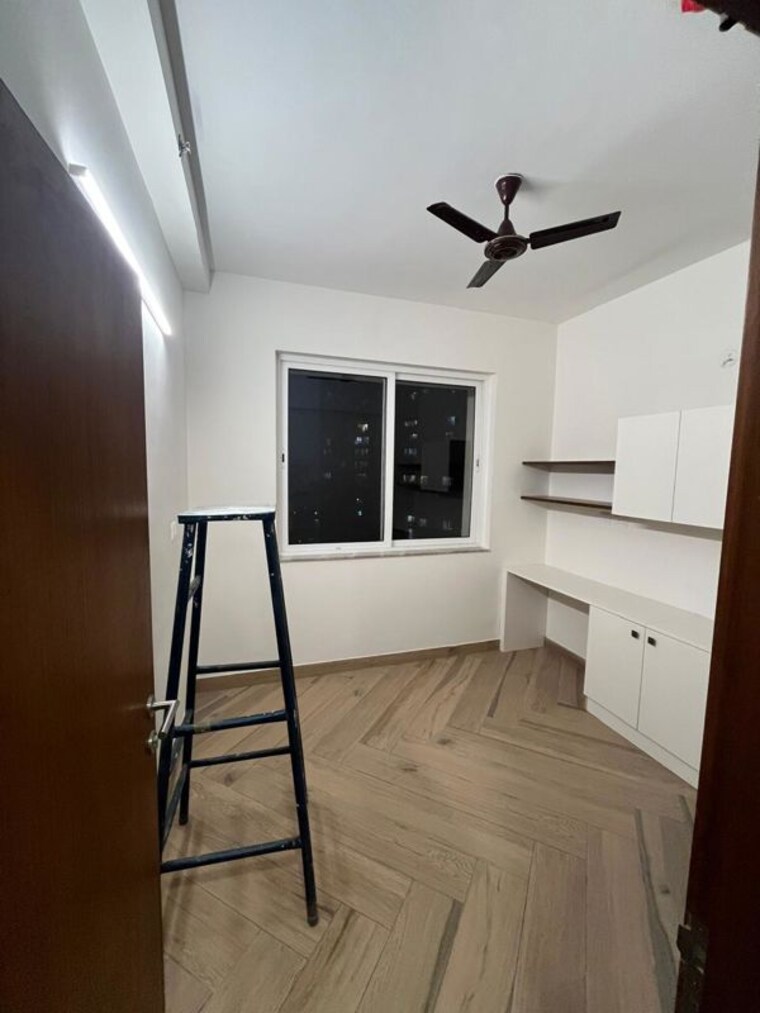 Bathroom, prestige-fairfield 3.5 Bedroom 2231 Sq.Ft. Apartment In Rmv 2nd Stage Bangalore 10664759