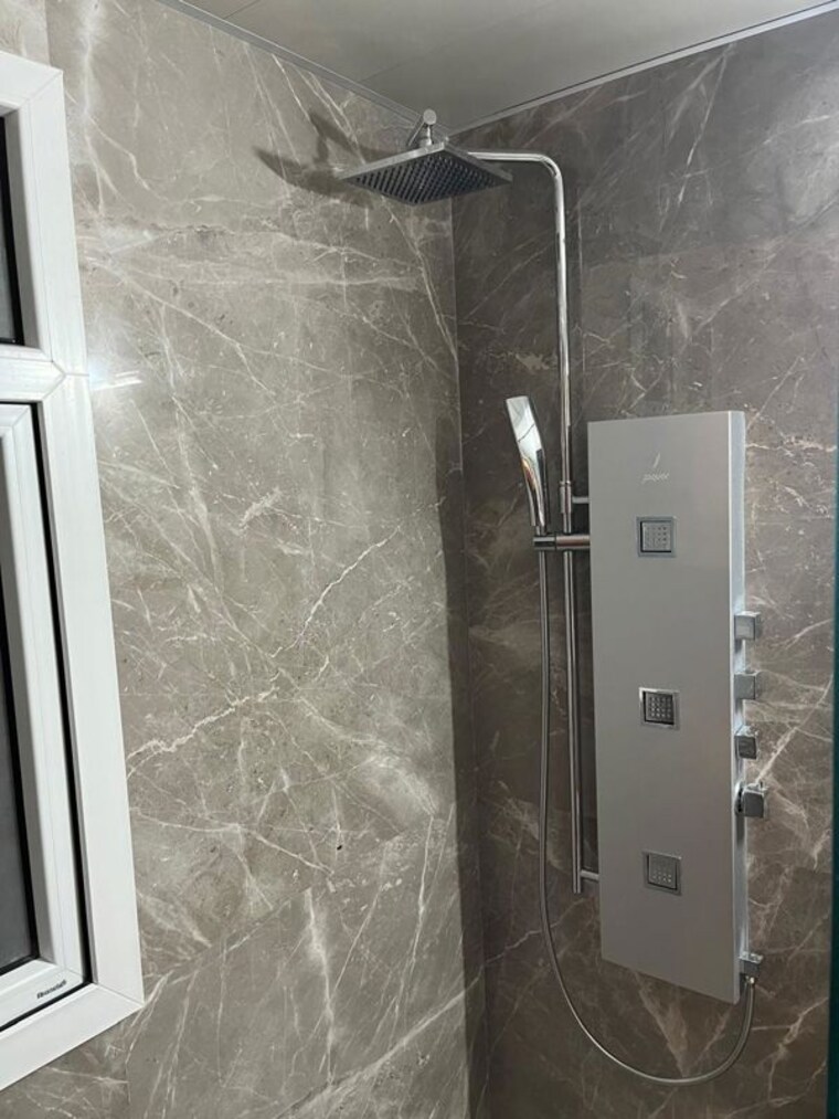Bathroom, prestige-fairfield 3.5 Bedroom 2231 Sq.Ft. Apartment In Rmv 2nd Stage Bangalore 10664759