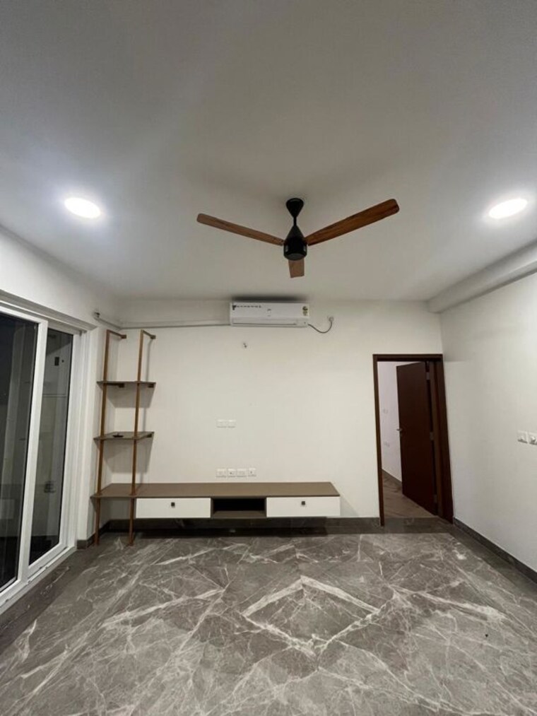 Room, prestige-fairfield 3.5 Bedroom 2231 Sq.Ft. Apartment In Rmv 2nd Stage Bangalore 10664759