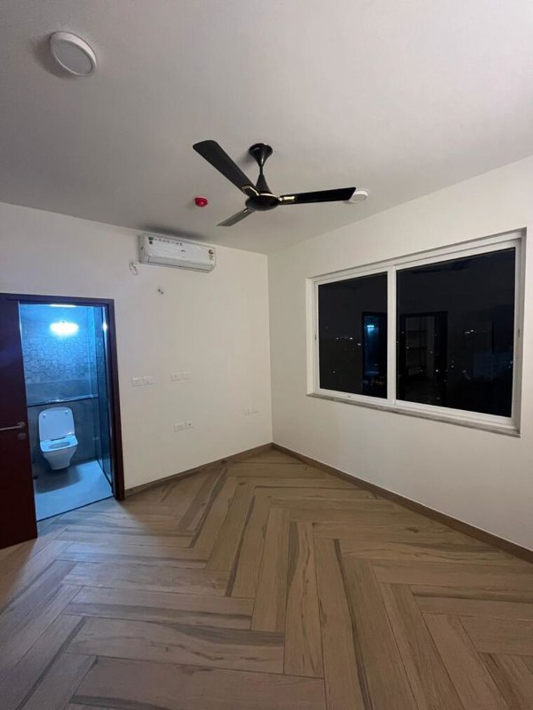 Room, prestige-fairfield 3.5 Bedroom 2231 Sq.Ft. Apartment In Rmv 2nd Stage Bangalore 10664759
